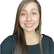 Profesora de preescolar con buen nivel de inglés. Dispuesta a trabajar con niños entre los 3 y 6 años